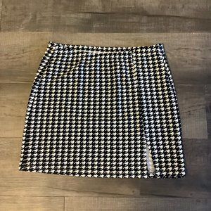 SHEIN | Houndstooth Mini Skirt